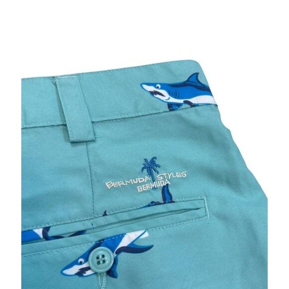 Bermuda Styles Shorts Light Blue Sharks AOP Men's Size 34 - 8" Inseam - Preppy - Picture 2 of 8